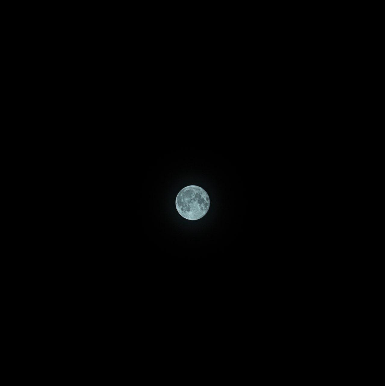 The Moon over Oakville, Canada — full moon, Lunar Day 16