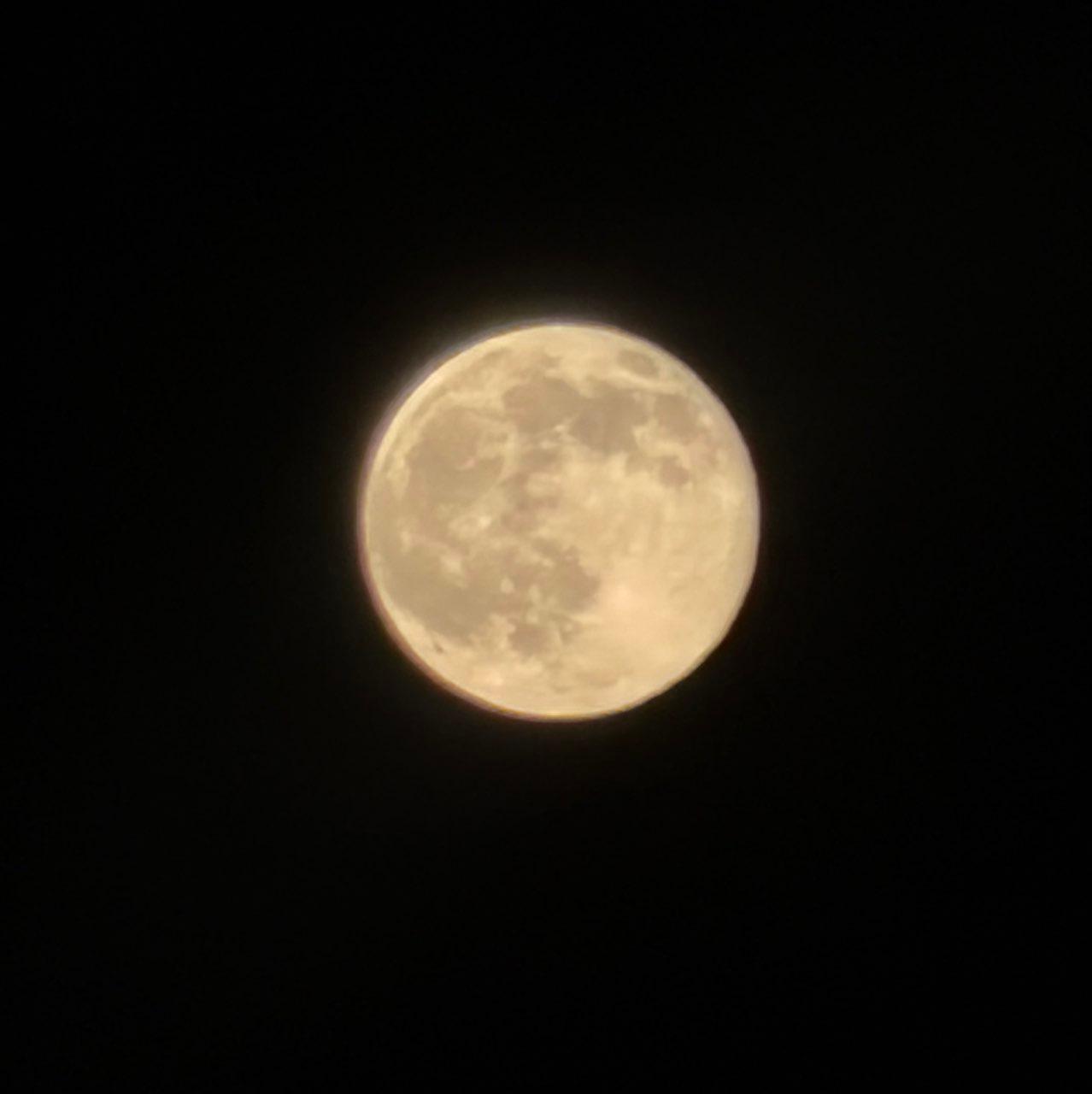 The Moon over Nepal — full moon, Lunar Day 17