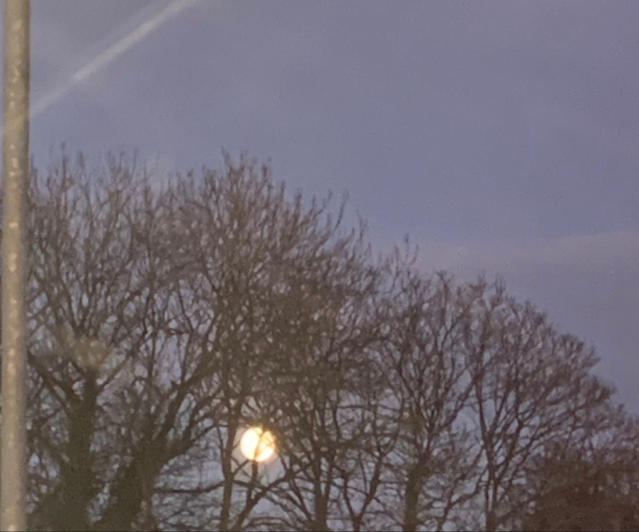 The Moon over Darlington, United Kingdom — full moon, Lunar Day 16