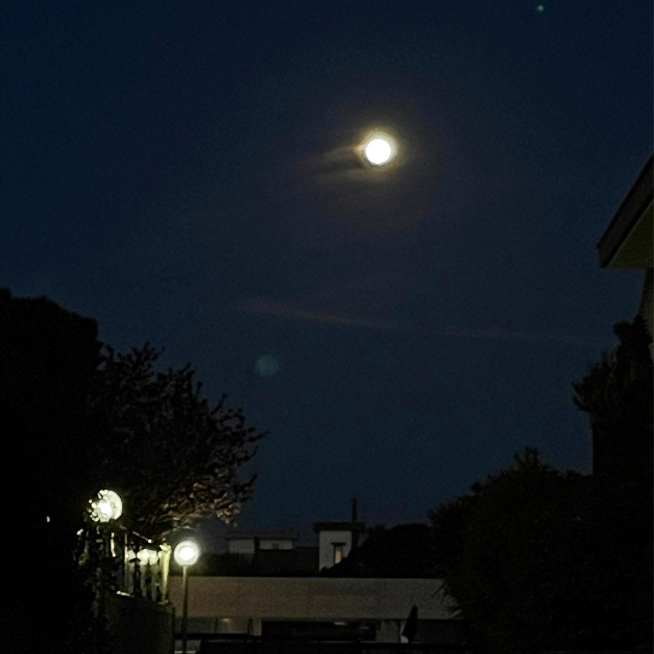 The Moon over Modugno, Italia — full moon, Lunar Day 15