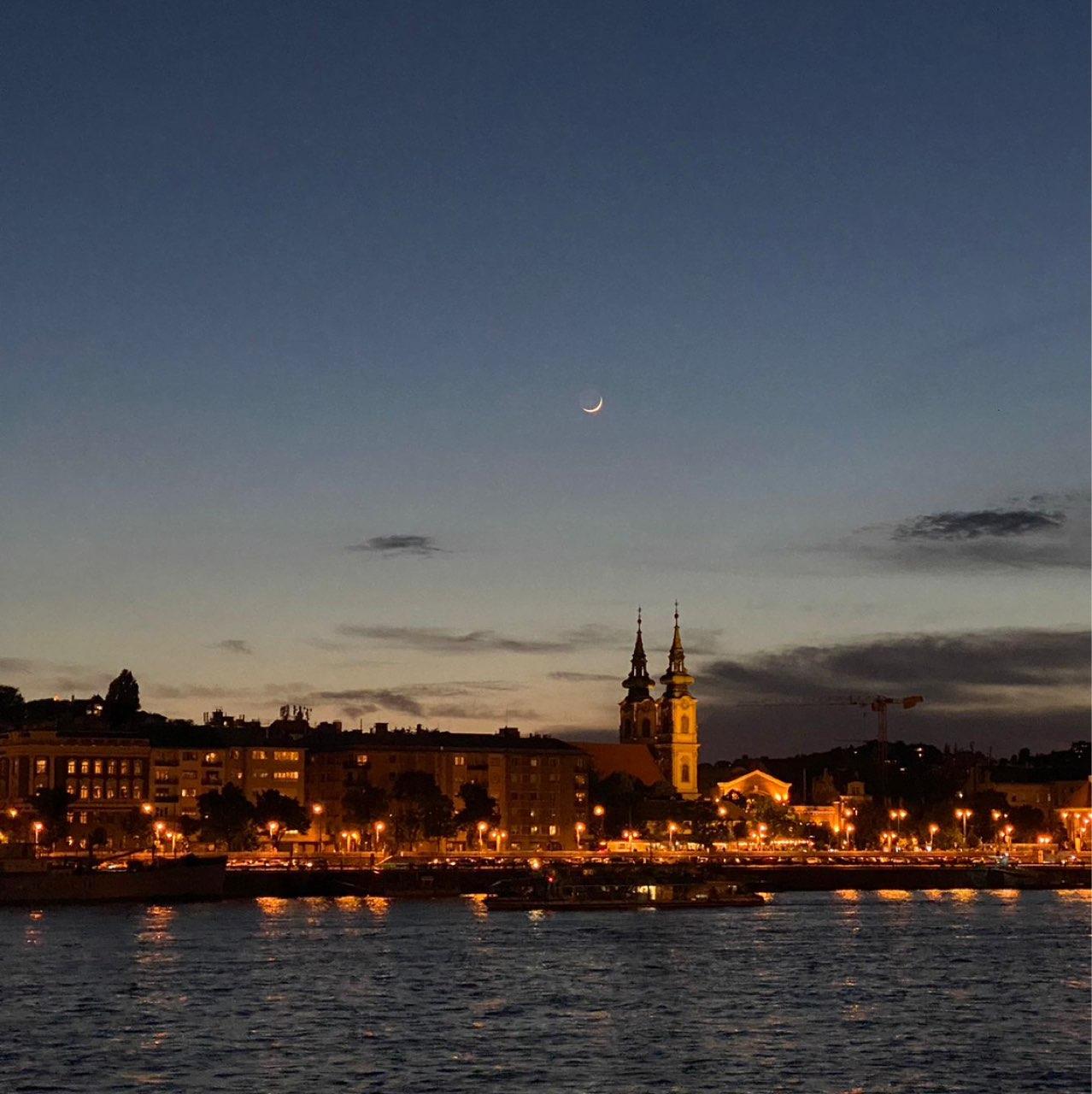 The Moon over Budapest, Hungary — waxing crescent, Lunar Day 5
