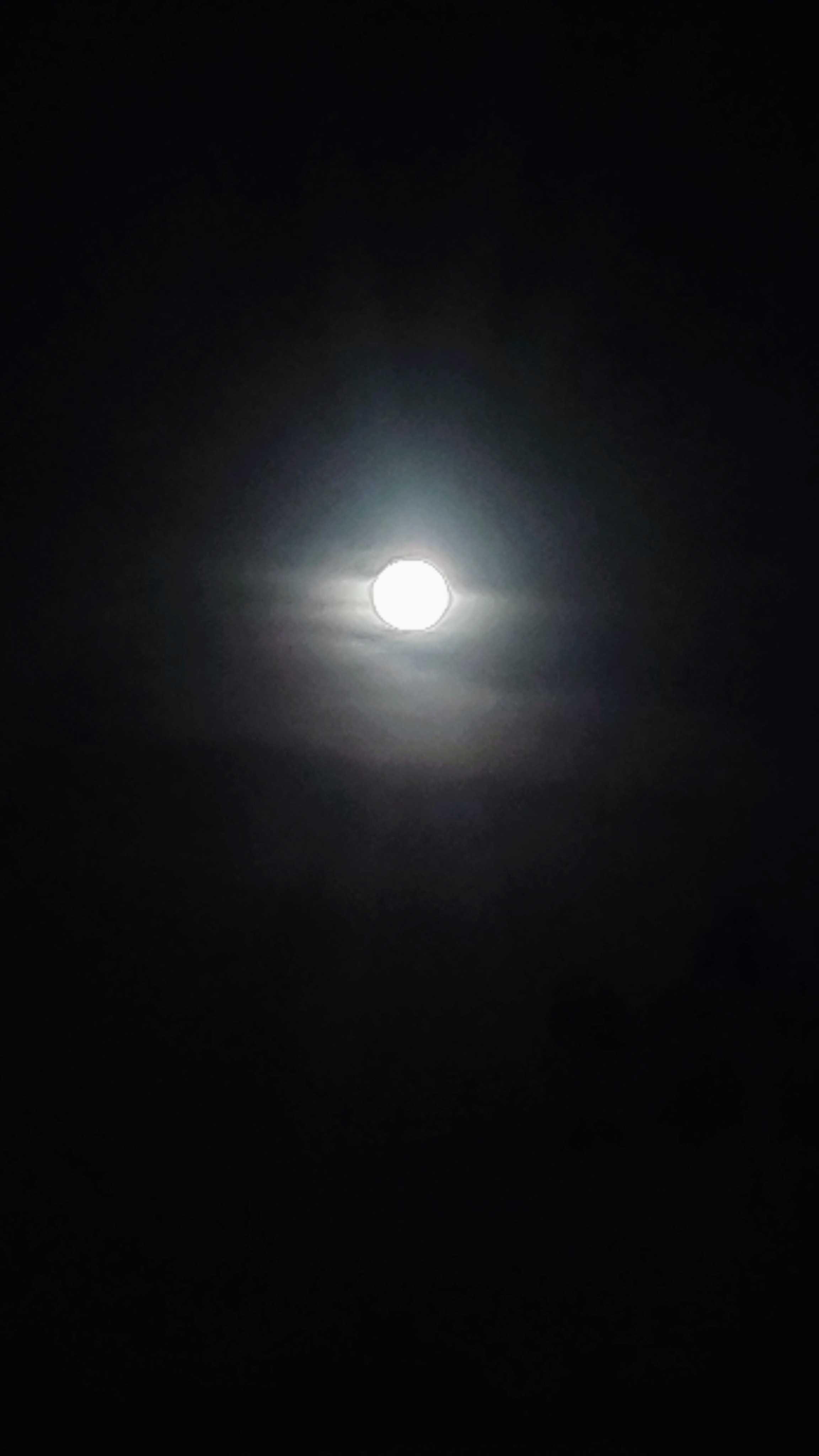 The Moon over Brasil — full moon, Lunar Day 16