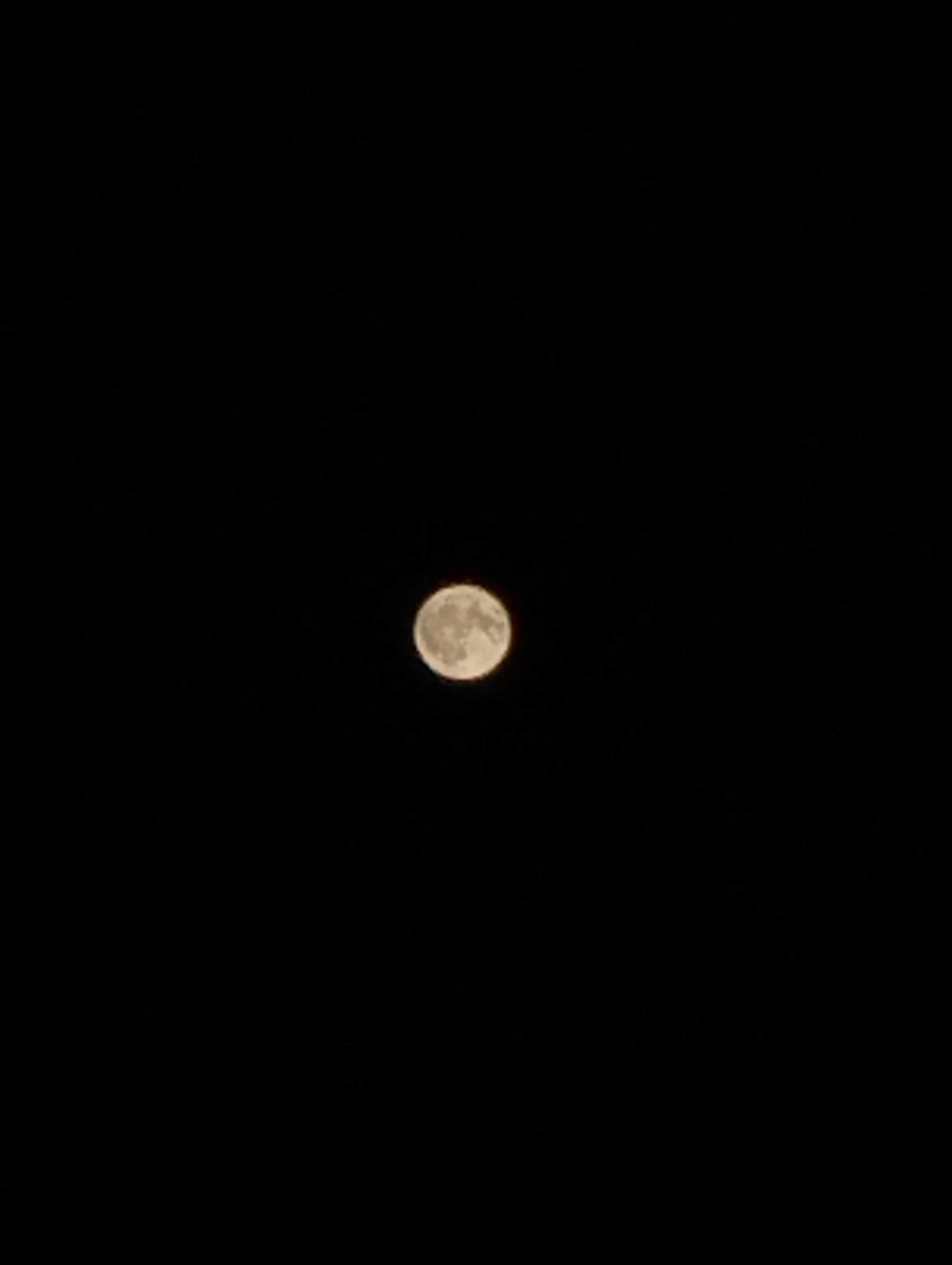 The Moon over Freneuse, France — full moon, Lunar Day 16