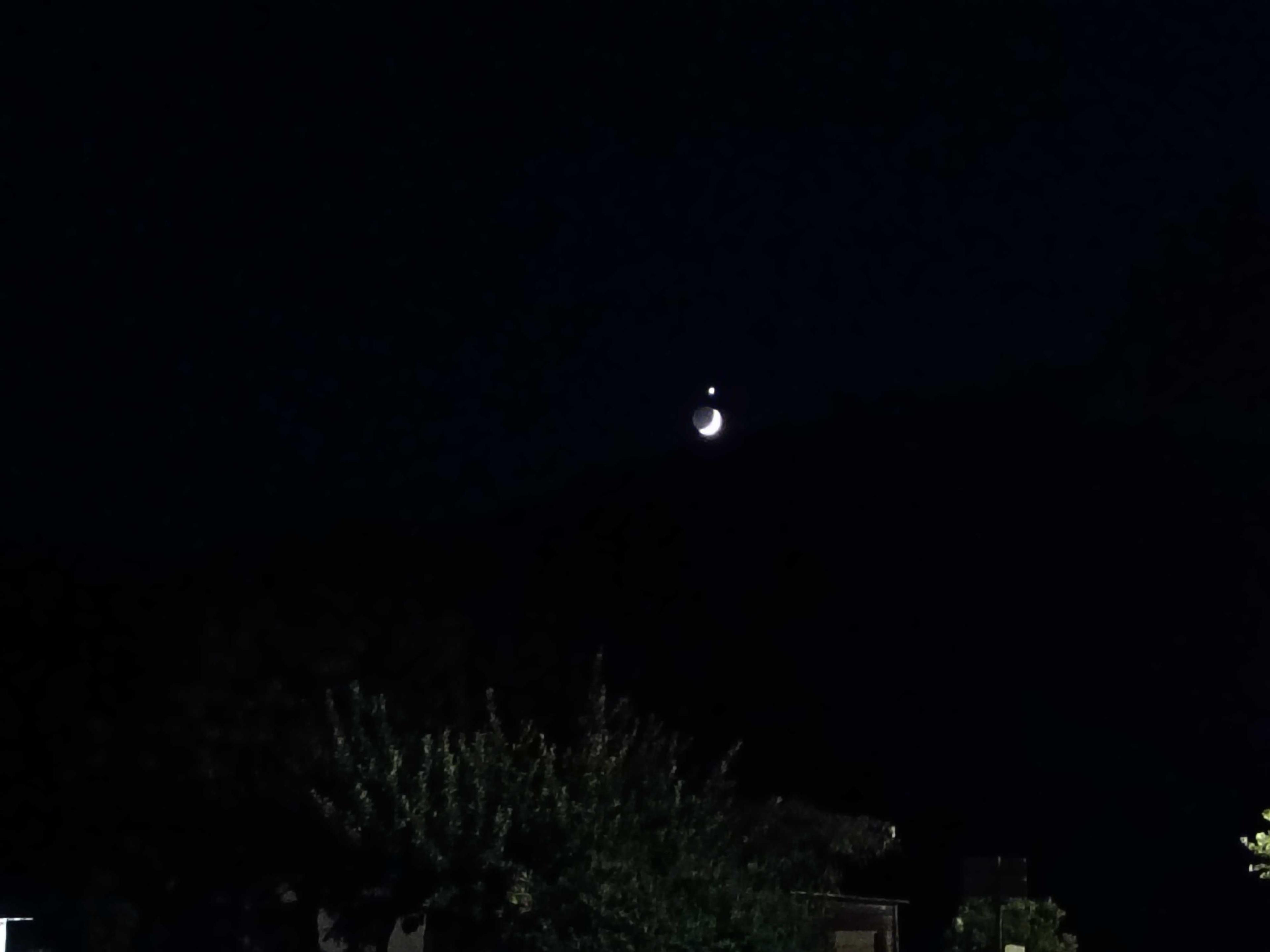 The Moon over Sougraigne, France — waxing crescent, Lunar Day 4