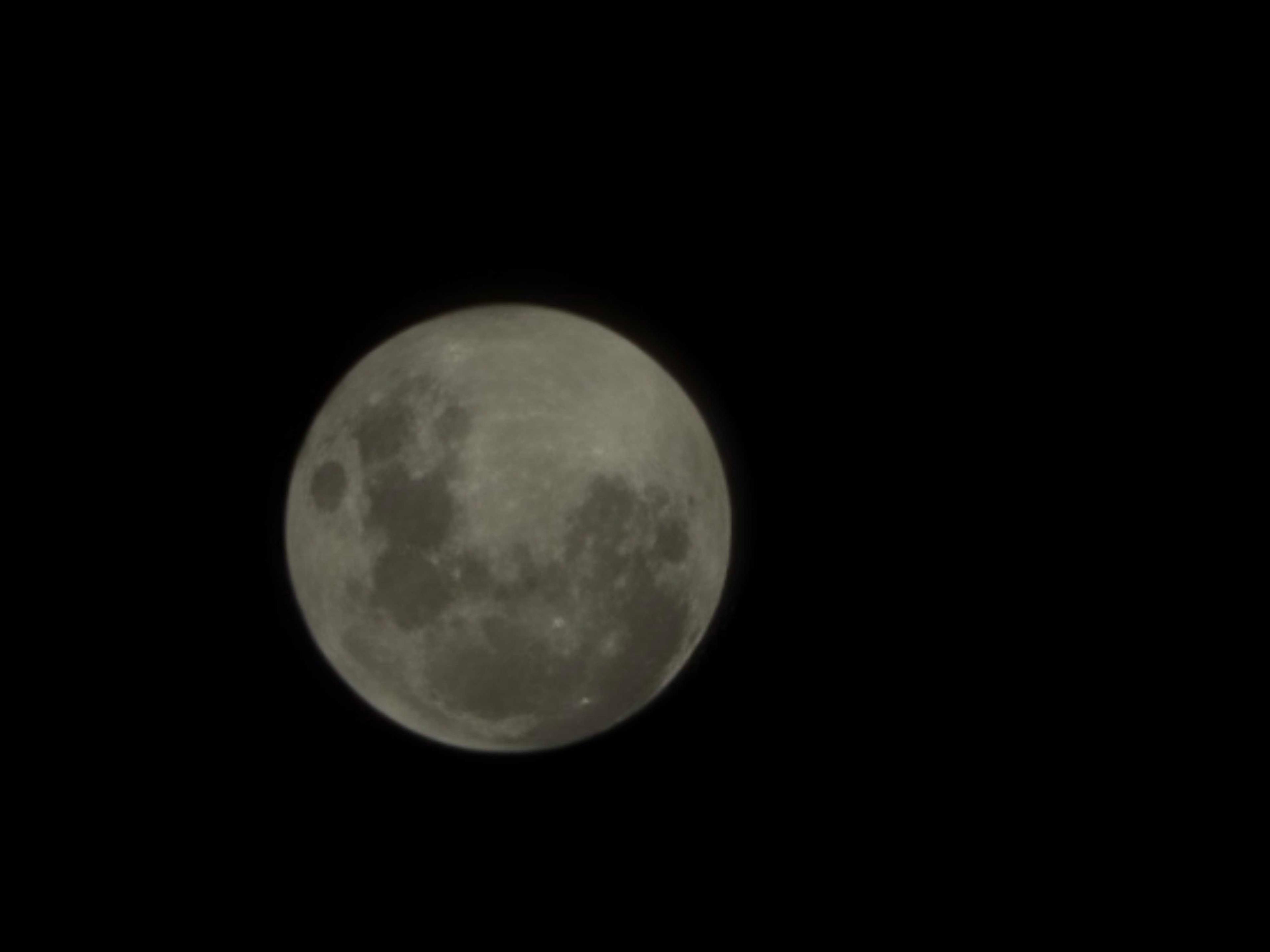 The Moon over Cambois, United Kingdom — full moon, Lunar Day 15