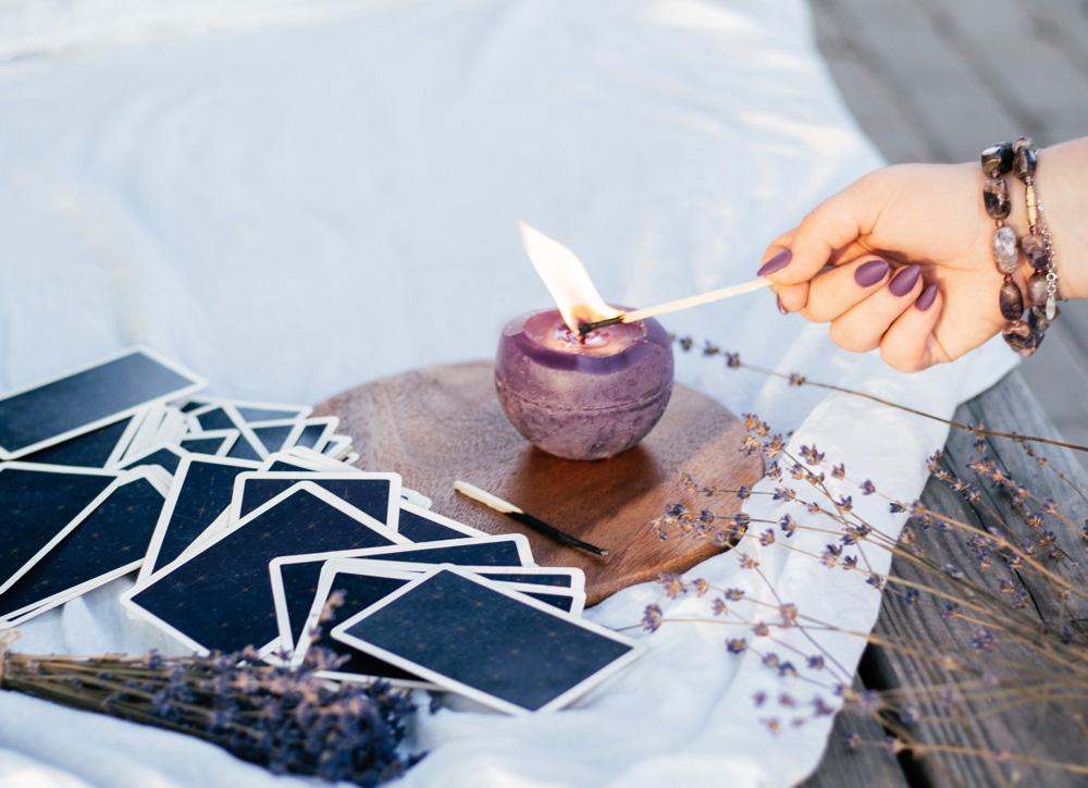 Illustration for The Basic Rules of Tarot